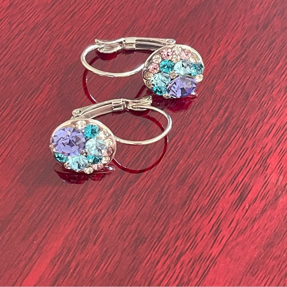 Silver plated, Austria Crystal Drop Earrings Dangle Earrings NWOT - Picture 4 of 6